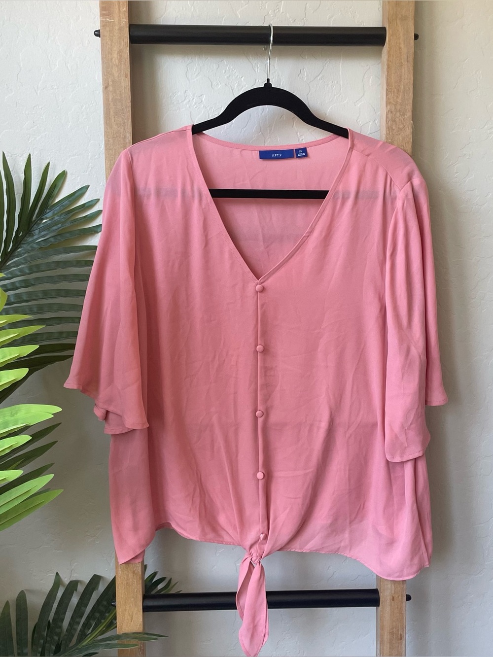 Apt. 9 Dusty Pink Button-Front Tie-Hem V-Neck Blouse